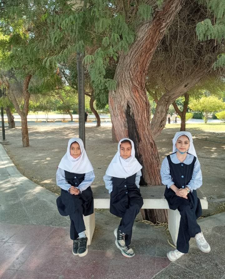 پیش دبستانی و دبستان غیر دولتی دخترانه هوشمند مهر اندیش